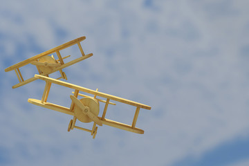 Wooden airplanes © erllre