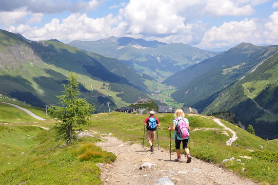 Fototapeta Wandern im Zillertal / Österreich