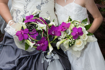 Bride holding a bouquet of nice flowers