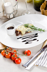 beef with vegetables, baked with cheese