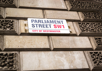 Naklejka premium Parliament Street SW1 Street Sign