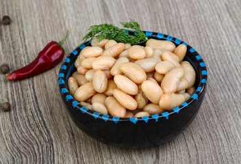 Canned white beans