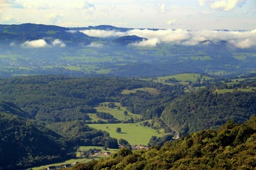 Panorama du belvédère de Bort-les-Orgues.