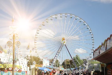 Karussell auf dem Oktoberfest © Thaut Images
