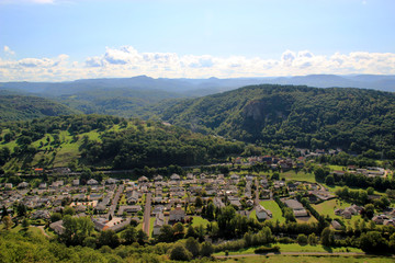 Fototapeta na wymiar Panorama de Bort-les-Orgues.