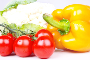 Tomato, pepper and cauliflower