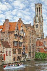Fototapeta premium Bruges historical houses and canals