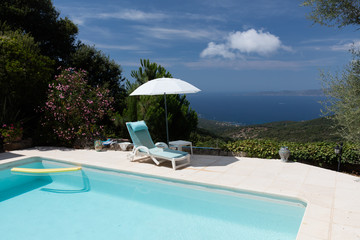Piscine en Corse