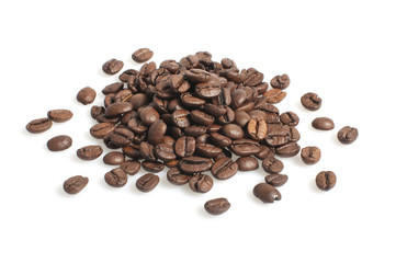 Naklejka premium Coffee beans heap isolated on white background
