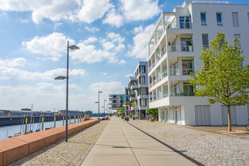 Promenade Marina Europahafen Bremen - obrazy, fototapety, plakaty
