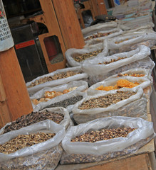 dried spicery on the market in Lijiang