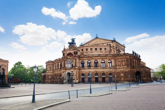 Semperoper building on Theaterplatz square Dresden