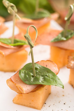 Proscuitto And Cantaloupe Appetizers