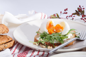 sandwiches with eggs