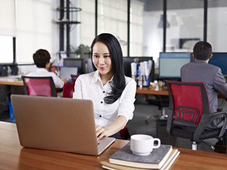 asian business woman working in office