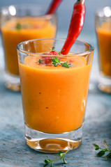scharfe Karottensuppe