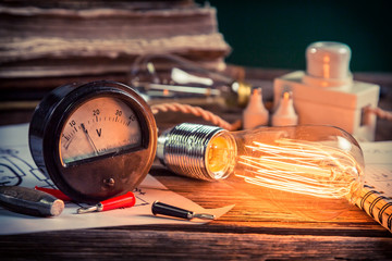 Physics Laboratory in school