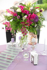 flowers at the wedding