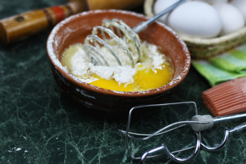 baking process utensils