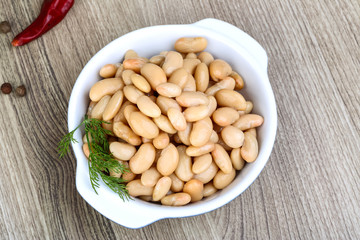 Canned white beans