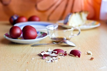 Easter breakfast: Easter cakes and colored eggs