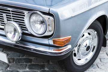 detailansicht eines volvo 144
