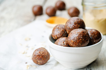 Raw vegan peanut butter oat coconut cacao balls