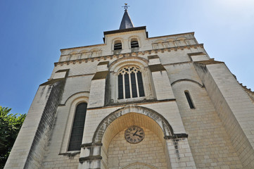 Fototapeta na wymiar Saumur ,la chiesa di Nantilly - Loira, Francia
