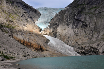 Norwegian nature / There are mountains plunging into the sea from hundreds of metres, fjords, tall...