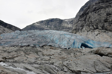 Norwegian nature / There are mountains plunging into the sea from hundreds of metres, fjords, tall mountain peaks, northern lights and midnight sun.