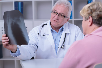 Fototapeta premium Doctor knows everything