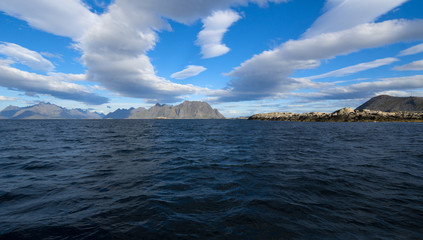 Fototapeta na wymiar Beautiful sea view of Lofoten Islands in Norway