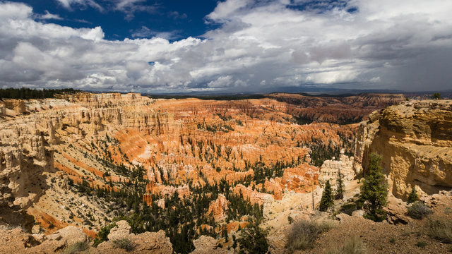 Wide Shot Of Bryce Canyon Inspiration Point