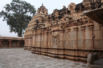 Fototapeta na wymiar temple interiors 