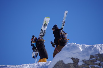ski hors pistes - marche d'approche