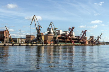Fototapeta na wymiar coal in port