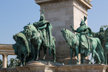 Obraz premium Heroes' Square and the Millennium Monument - Budapest