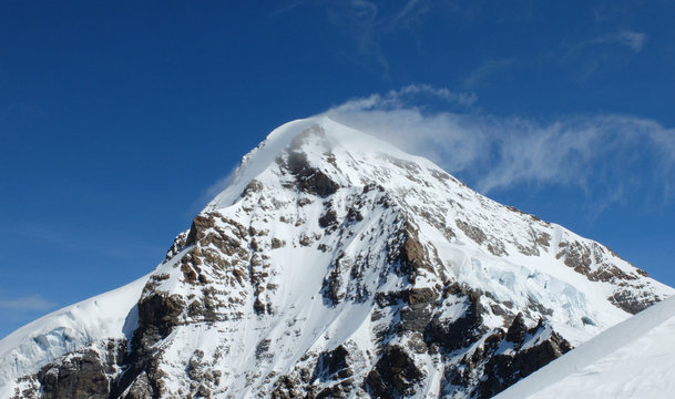 Schneeverwehung am Gipfel 