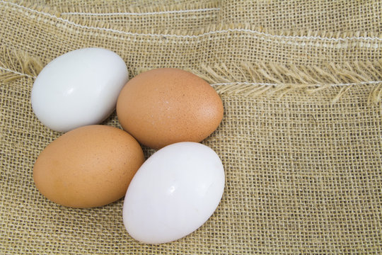 Organic Duck eggs vs Chicken eggs and preserved egg