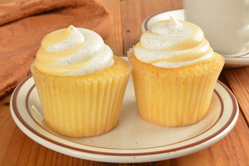 Cupcakes and coffee