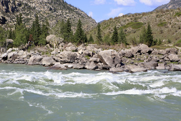 Threshold Ilgumensky on the Katun River.