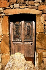 PORTE FERME LARZAC