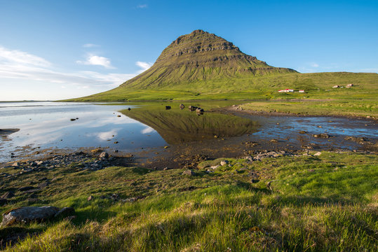 Kirkjufell mount , Snaefellsnes peninsula, Iceland
