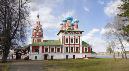 Uglich