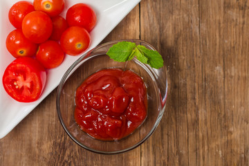Tomato sauce, gaspacho, ketchup