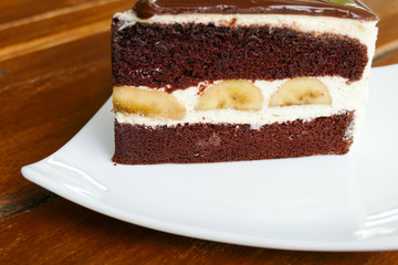 banana and chocolate cake