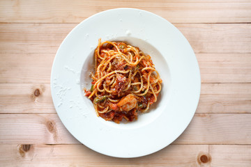Spaghetti seafood with tomato sauce