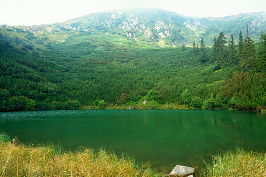 lake of turquoise