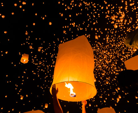 Floating lantern in Chiangmai province of Thailand