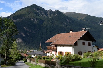 Fototapeta na wymiar Umhausen, Ötztal